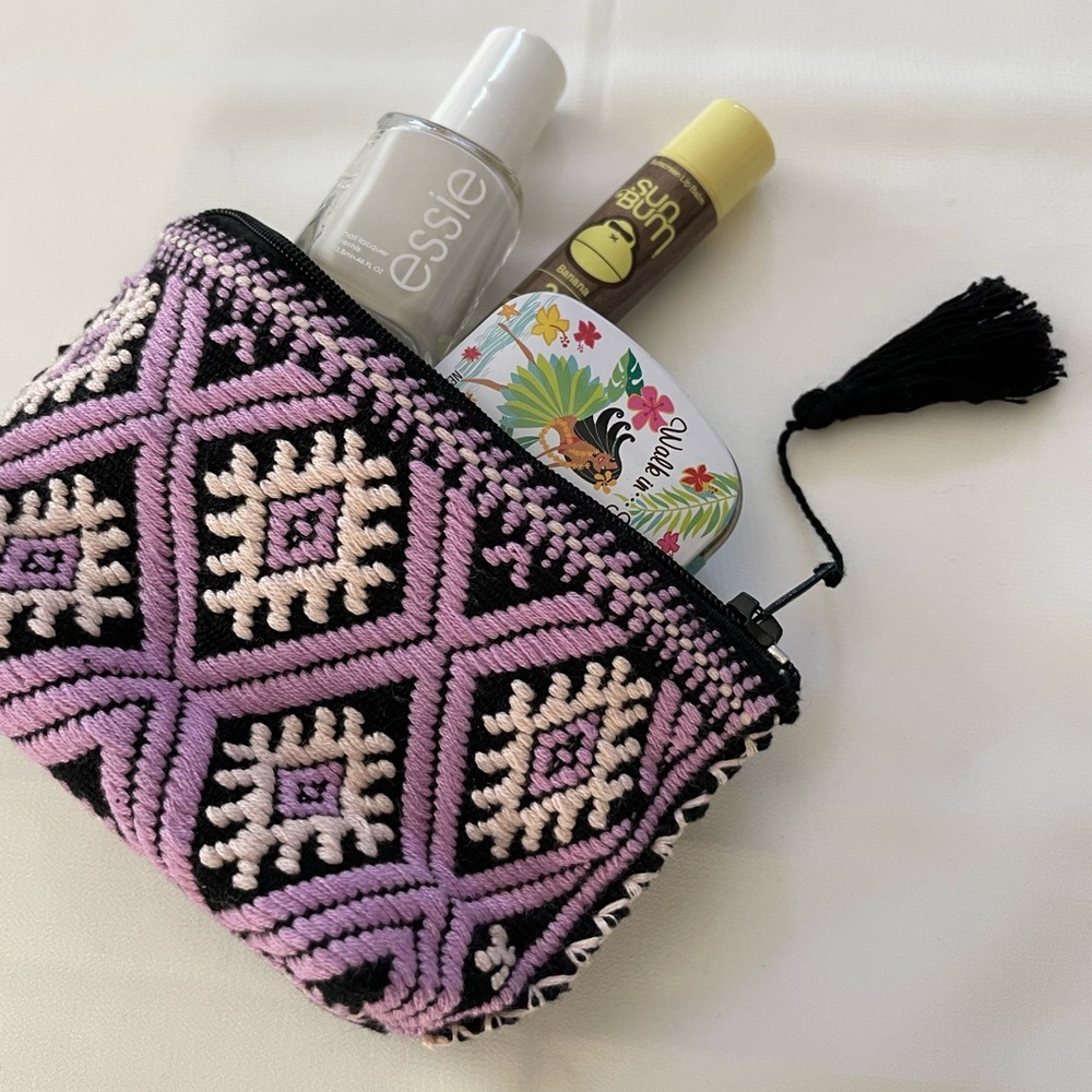 Embroidered Padded Pouch - Picture 8 of 9